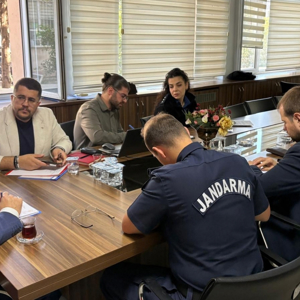 Derince’de Çocuk Koruma ve Kadına Yönelik Şiddetle Mücadele Koordinasyon Toplantıları Gerçekleştirildi - fotoğraf 3