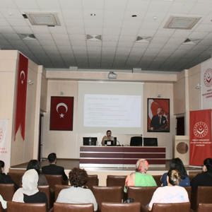 Çocuk ve Ergenlerle Etkili İletişim ve Sınır Koyma Eğitimi Gerçekleştirildi - fotoğraf 2