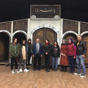 Çocuk Evlerinde Kalan Çocuklarımızın da Seyirci Olarak Katıldığı İlimizde Sahnelenen ‘Uyan’ Adlı Oyun Beğeniyle İzlendi - fotoğraf 2