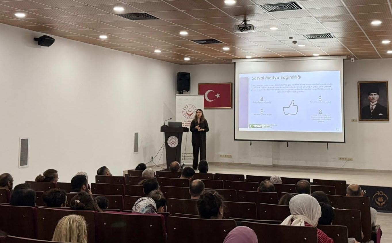 İl Müdürlüğü Personelimize Teknoloji Bağımlılığı Eğitimi Verildi