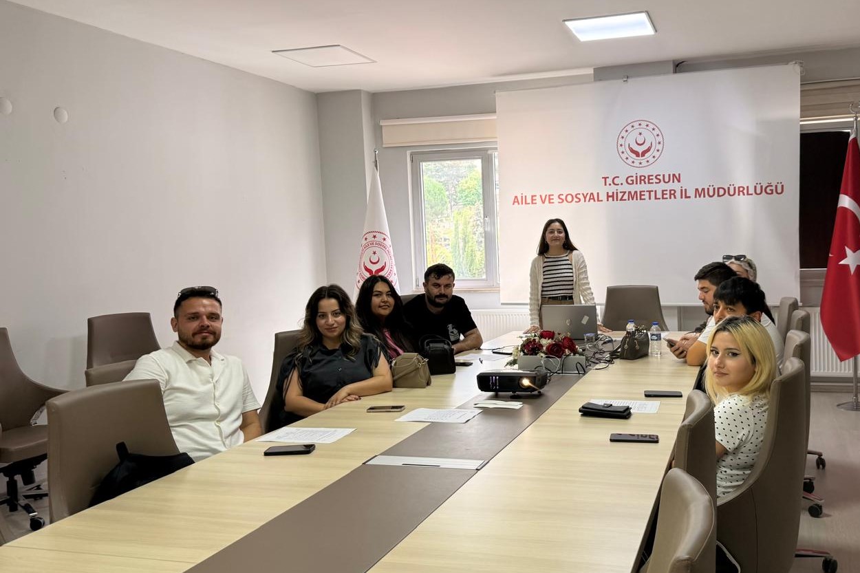 Evlilik Kredisine Başvuran Çiftlere Evlilik Öncesi Eğitim Verildi