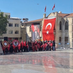 Çocuk Evleri, 19 Eylül Gaziler Günü Yürüyüşünde Gazilerimizle Buluştu - fotoğraf 1