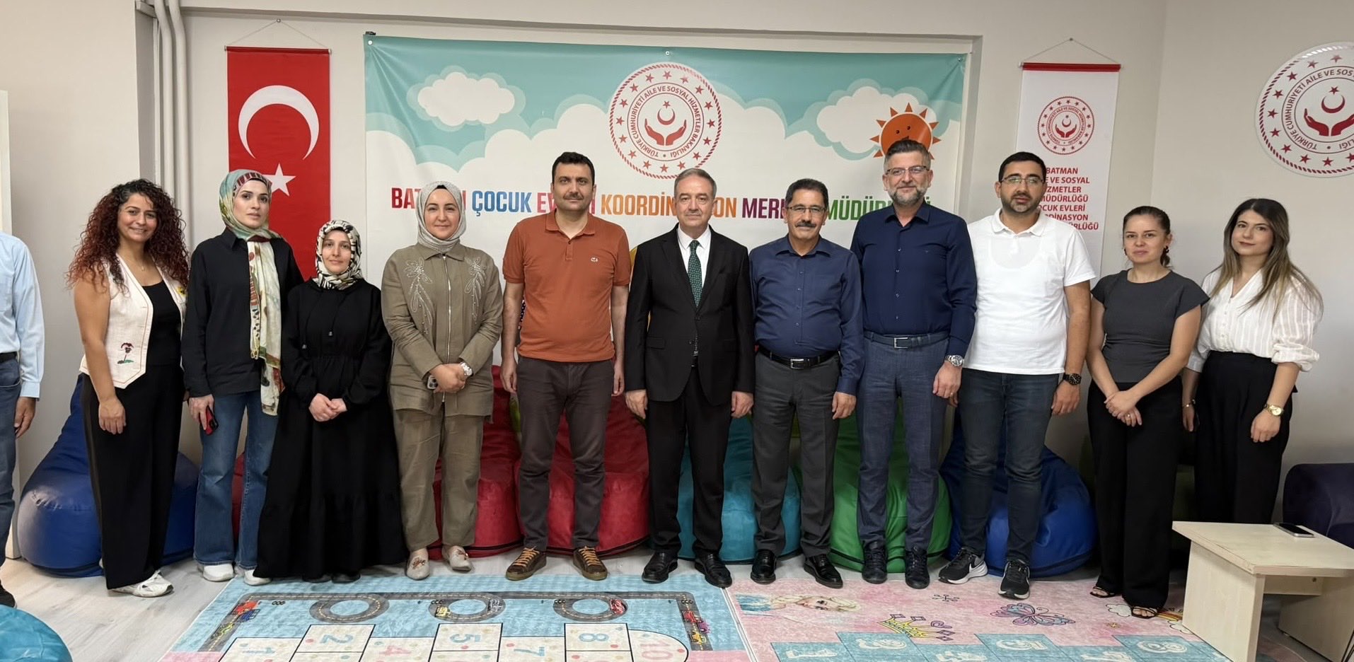 İl Müdürümüz Mehmet Zeki Eryarsoy, Çocuk Evleri Koordinasyon Merkezi Personeliyle Bir Araya Geldi