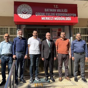İl Müdürümüz Mehmet Zeki Eryarsoy, Çocuk Evleri Koordinasyon Merkezi Personeliyle Bir Araya Geldi - fotoğraf 2