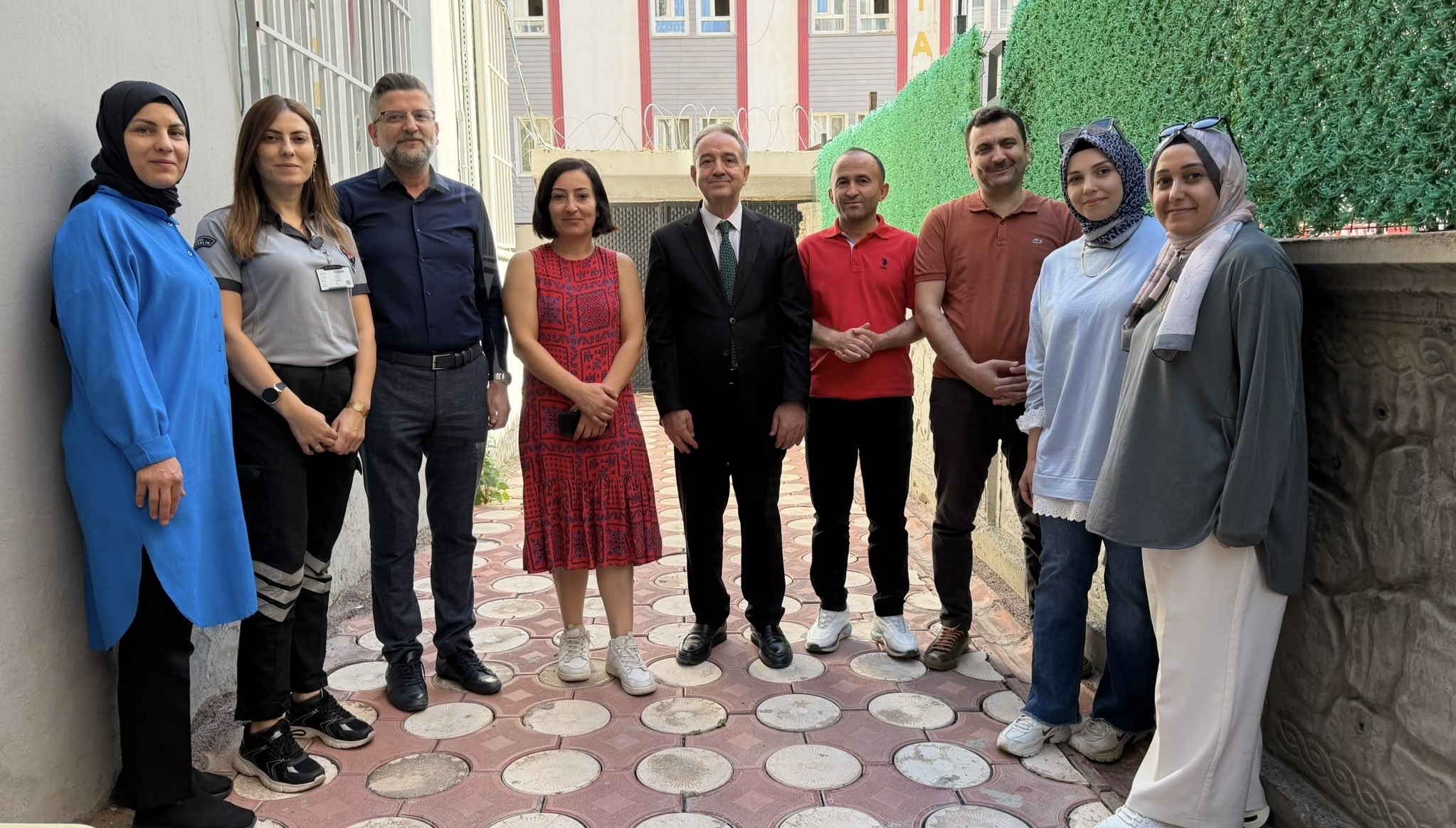 İl Müdürümüz Mehmet Zeki Eryarsoy, Kadın Alanında Görev Yapan Kuruluş Yöneticileri ve Personeliyle Bir Araya Geldi