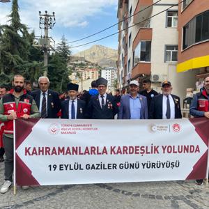 19 Eylül Gaziler Günü Yürüyüşü - fotoğraf 5