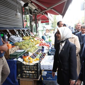 Bakanımız Göktaş, "Türkiye Yüzyılı Buluşmaları" kapsamında Bahçelievler'de muhtarlarla buluştu - fotoğraf 8
