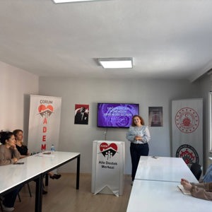 Modüler Aile Eğitim Programı Kapsamın da "Doğum Öncesinden Ergenliğe Geçiş" Eğitimi  - fotoğraf 2