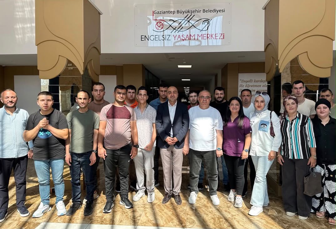 Engelsiz Yaşam Merkezi Ziyareti ve “Yaza Veda” Pikniği Gerçekleştirildi