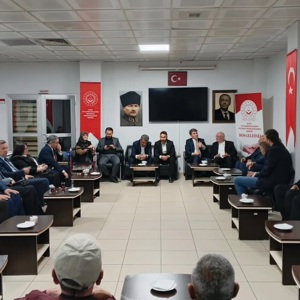 Valimiz Önder BAKAN, Huzurevi Sakinleriyle Akşam Yemeğinde Bir Araya Geldi - fotoğraf 4