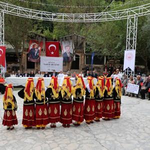 Başımızın Tacı Büyüklerimiz: 1 Ekim Dünya Yaşlılar Günü Kutlu Olsun. - fotoğraf 4