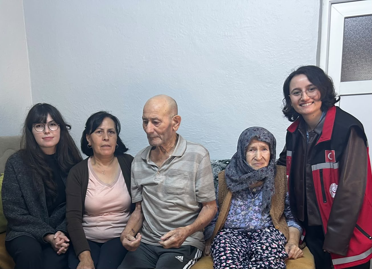Kıymetli Büyüklerimizin Yanındayız: 1 Ekim Dünya Yaşlılar Günü Ziyaretleri