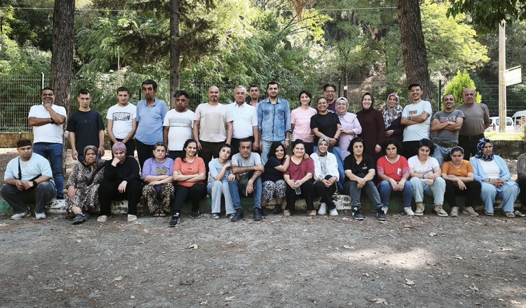 Osmaniye Bakım Rehabilitasyon ve Aile Danışma Merkezi Müdürlüğümüzden bakım hizmeti alan özel bireylerimizle birlikte Karaçay’da keyifli bir piknik etkinliği gerçekleştirildi