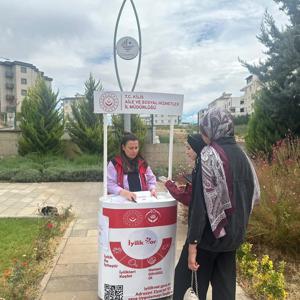“İyilik Var” Uygulaması Kilis 7 Aralık Üniversitesi Kampüsü’nde Tanıtılıyor - fotoğraf 4
