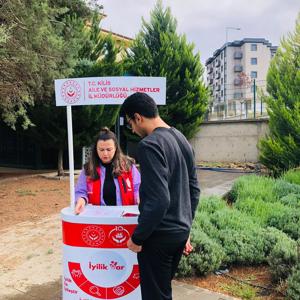 “İyilik Var” Uygulaması Kilis 7 Aralık Üniversitesi Kampüsü’nde Tanıtılıyor - fotoğraf 5