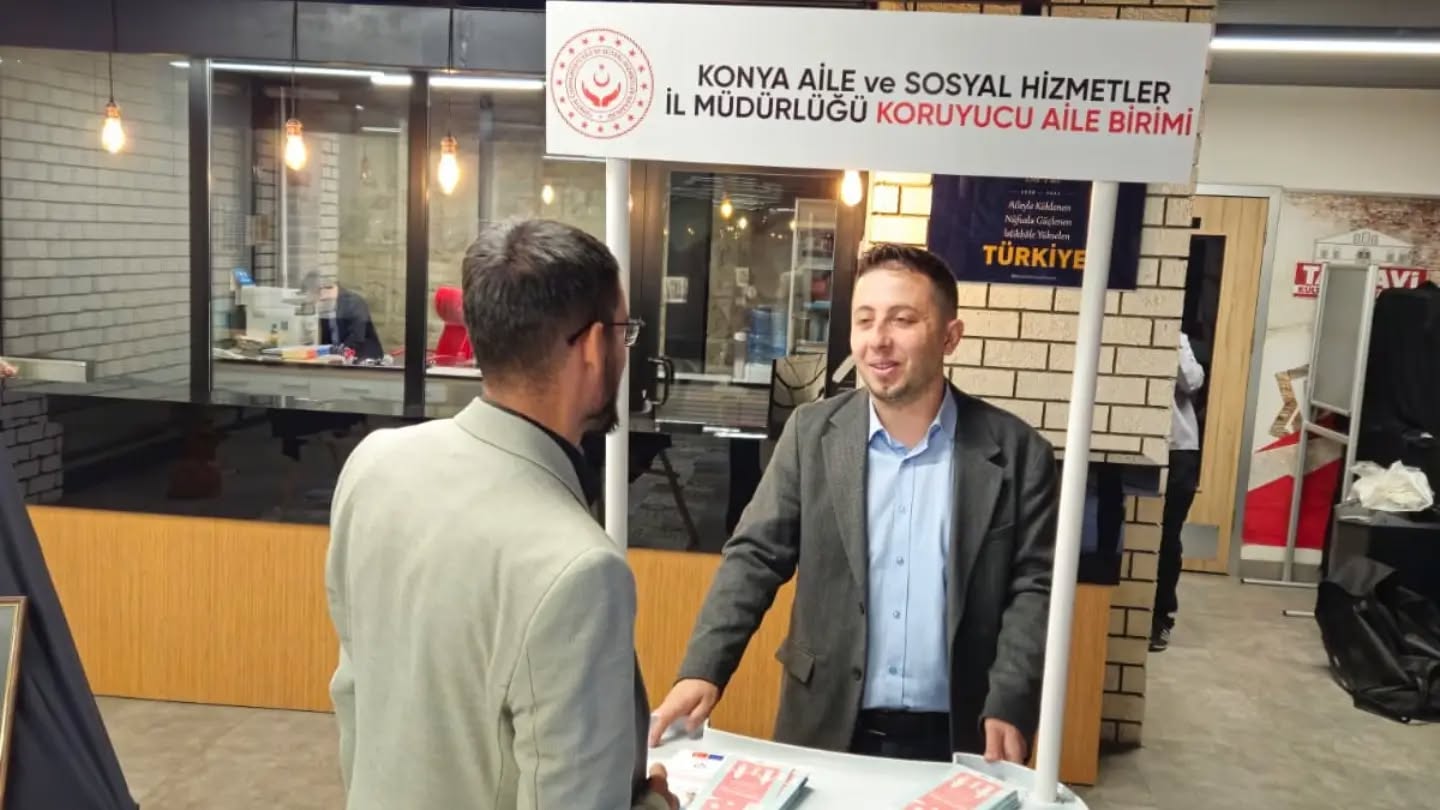 Koruyucu Aile Hizmeti Ve Çocuk Hakları Tanıtıldı