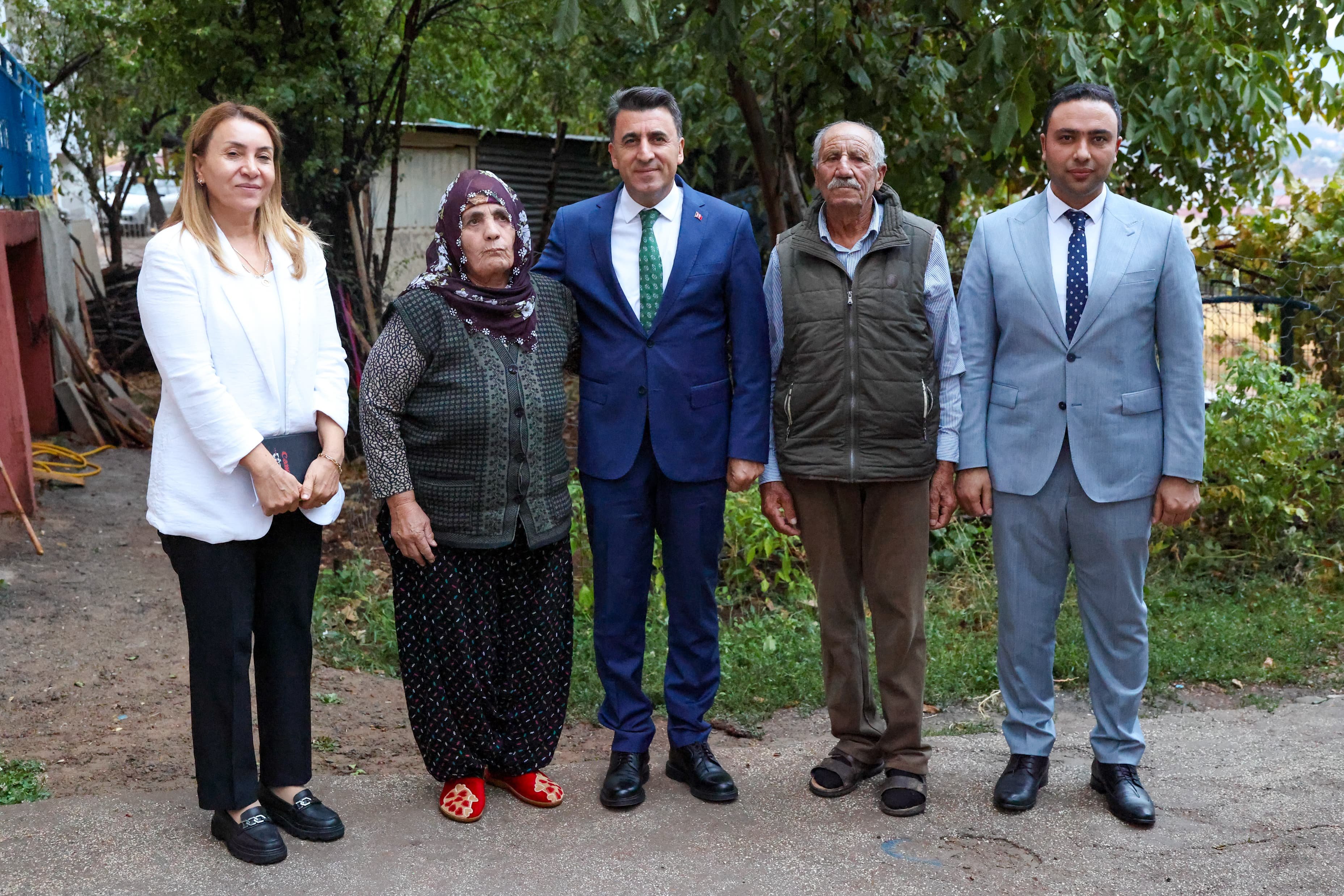 Bir Tebessümünde Bir Ömür Saklı…