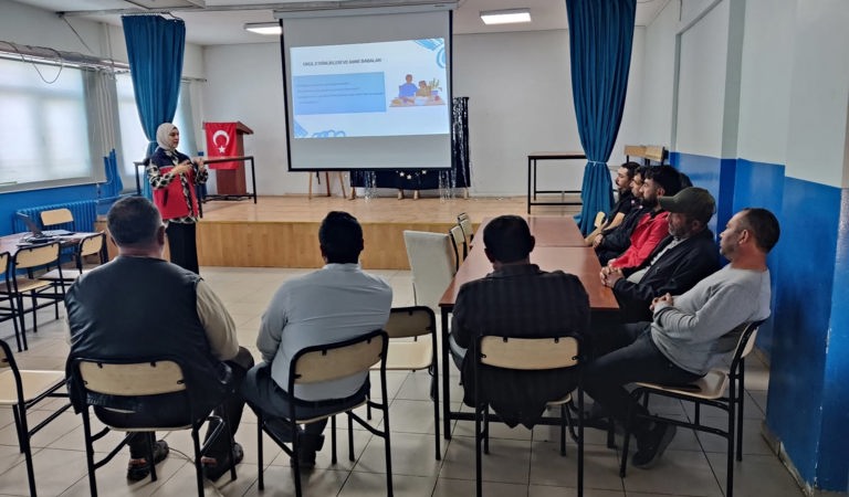 “Okul ve Aile” Konulu Eğitim