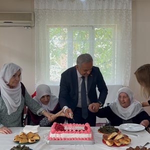 Özel Evin Bakım Merkezi ile Özel Güvenim Bakım Merkezini ziyareti - fotoğraf 2