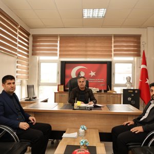 İl Müdürümüz Vefa Akdoğan, Edremit Huzurevi Yaşlı Bakım Rehabilitasyon Merkezi Müdürlüğümüzü ziyaret ederek yürütülen çalışmalar halkında bilgi aldı, denetim ve incelemelerde bulundu. - fotoğraf 1