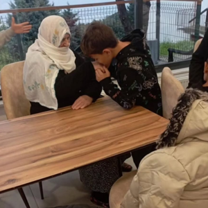 Çocuklarımız Tarafından Yıldızlı Huzurevine Ziyaret Gerçekleştirildi. - fotoğraf 3