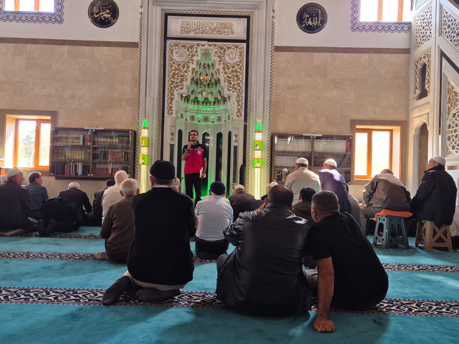Aile ve Nüfus 10 Yılı Kapsamında Düzenlediğimiz Cuma Seminerlerine Devam Ediyoruz