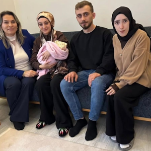 İmamoğlu, Sağır Ve Yiğit Ailelerinin Dünyaya Gelen Bebeklerine Ziyaret Gerçekleştirildi. - fotoğraf 2