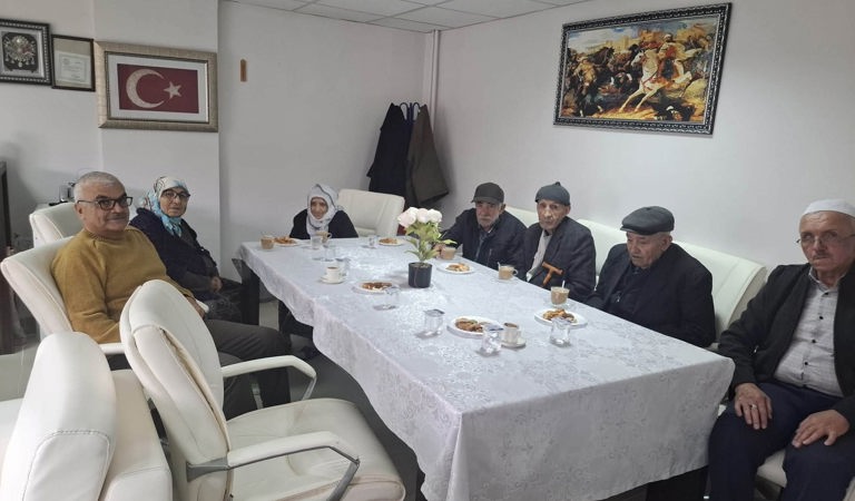 Bir Fincan Kahve, Bir Ömürlük Hatır… 