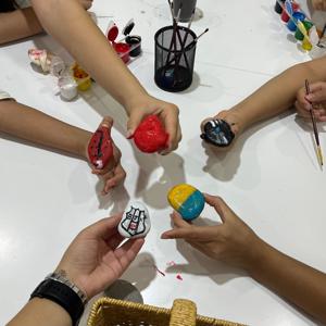 Çocuk Evlerimizde Renkli Taş Boyama Etkinliği  - fotoğraf 3