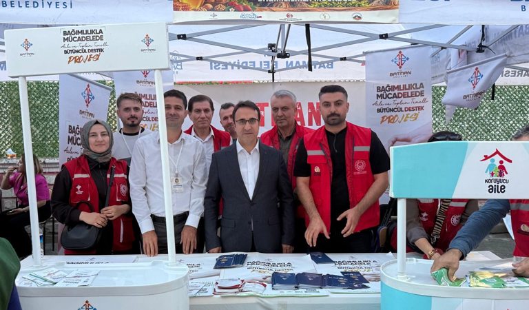 4. Sason Bal, Çilek ve Ceviz Festivali Yoğun Katılımla Gerçekleştirildi