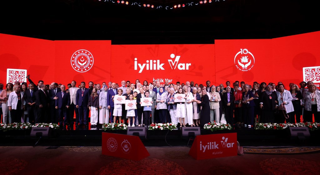 Bakanımız Göktaş, "İyilik Var: Türkiye Gönüllülük Programı"nın tanıtımında konuştu