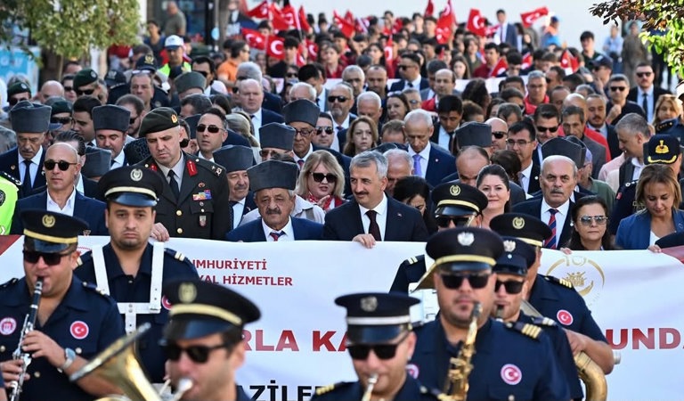 Kahramanlar ile Kardeşlik Yolunda 19 Eylül Gaziler Günü Yürüyüşü Yapıldı.