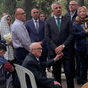 Şehit Üsteğmen Efkan Yıldırım ve Şehit Öğretmen Adnan Tunca Kabirleri Başında Dualarla Anıldı. - fotoğraf 1