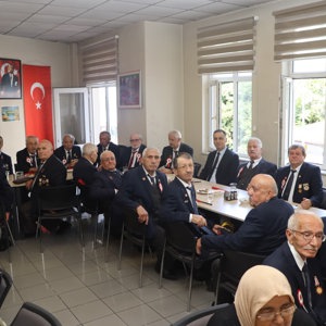 Gazilerimiz ve Özel Bireylerimizle Anlamlı Buluşma - fotoğraf 5