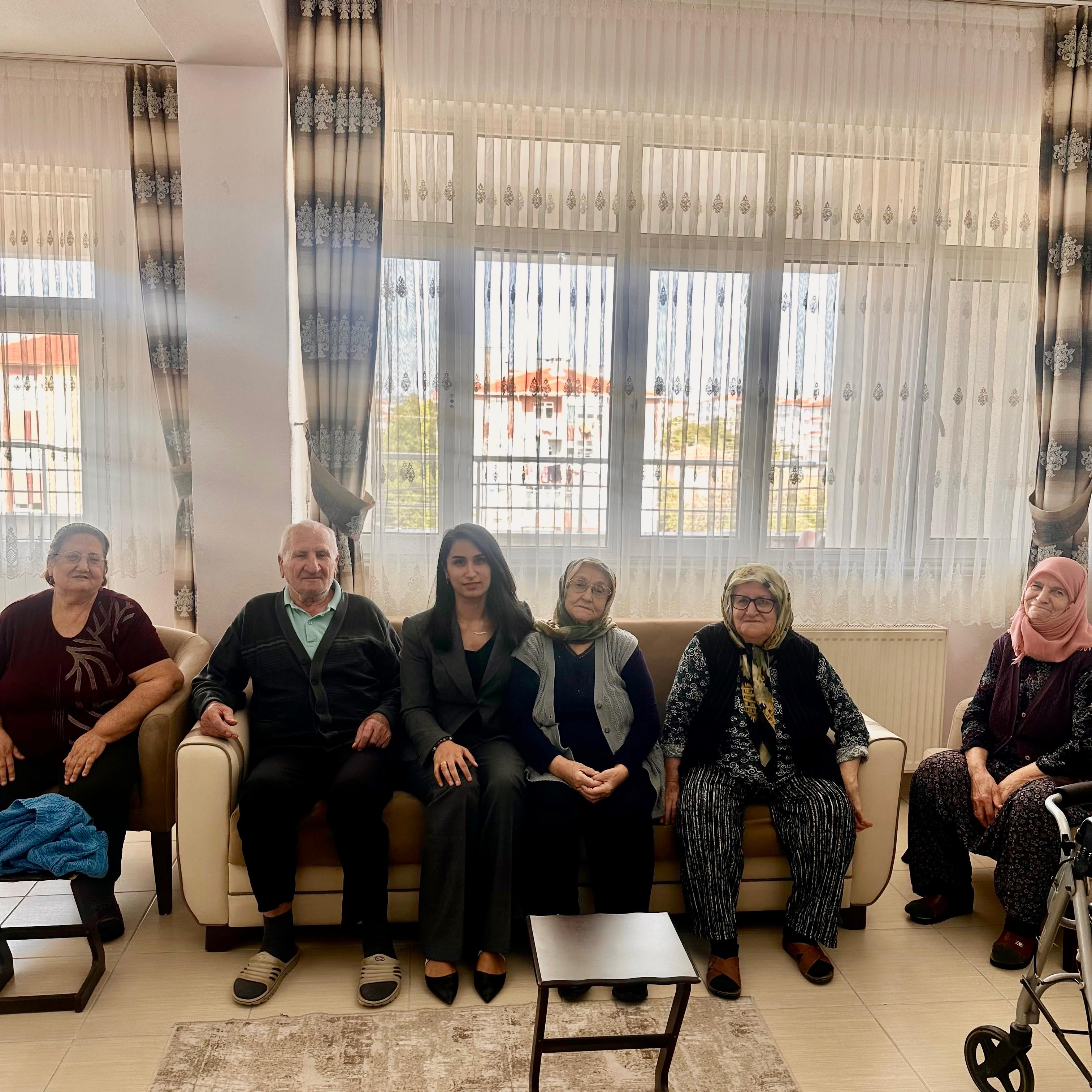 İl Müdürümüzden Huzurevi Sakinlerimize Anlamlı Ziyaret