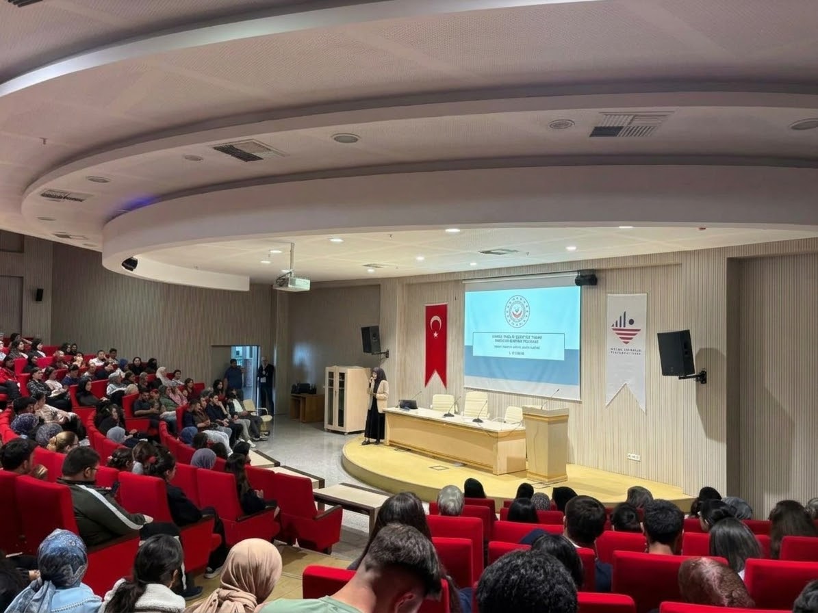 Kilis 7 Aralık Üniversitesi Öğrencilerine “Saygılı ve Güvenli İlişkiler Eğitimi” Verildi