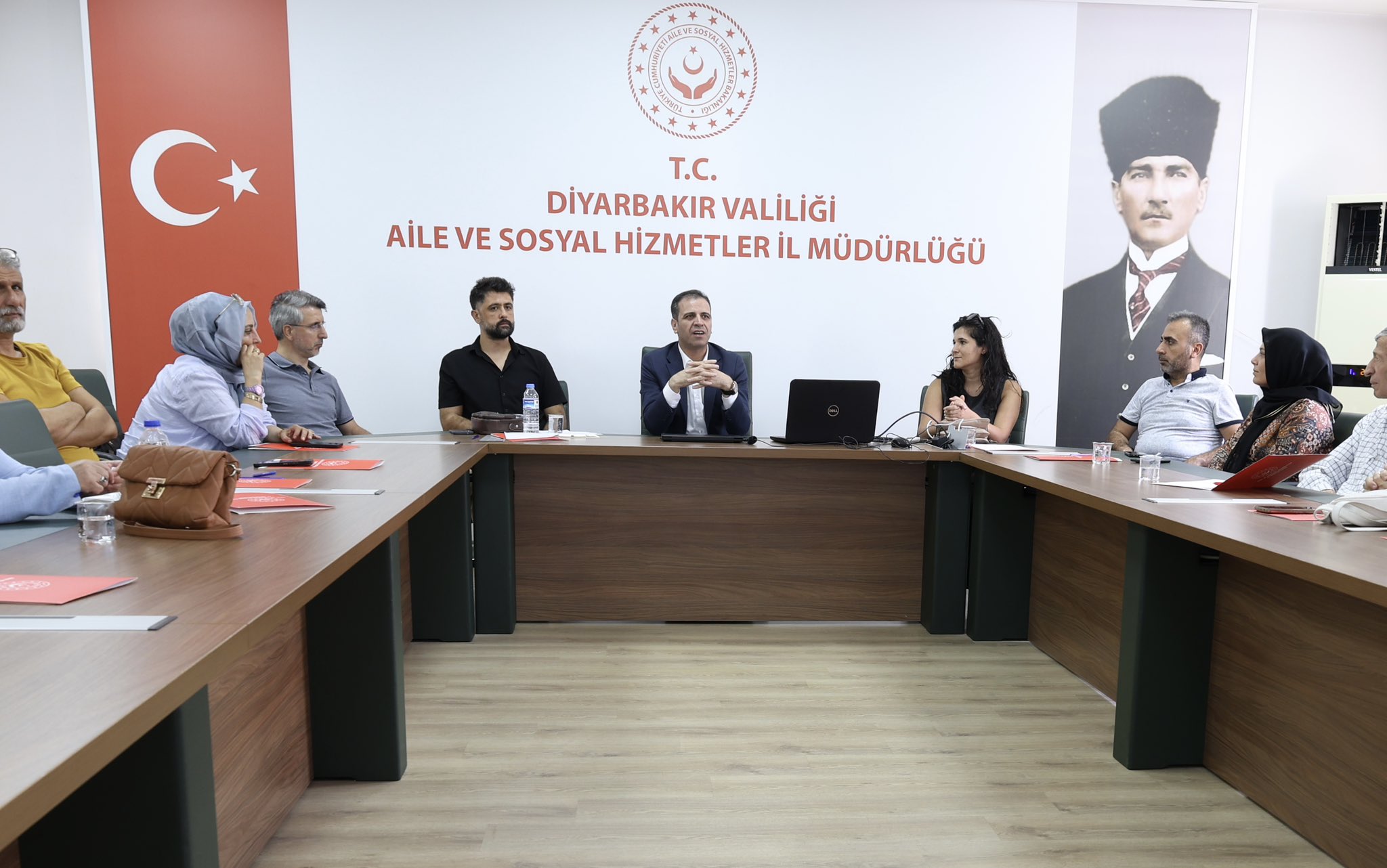 Koruyucu Ailelerimize Yönelik Eğitim