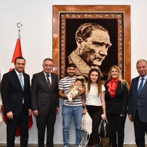 Isparta Aile ve Sosyal Hizmetler İl Müdürlüğümüz ile Mehir Aile Platformu Isparta İl Temsilciliği iş birliğinde, Evlenecek Gençlerin Desteklenmesi Projesi kapsamında bebek sahibi ailelerimizle kahvaltı programında bir araya geldik. - fotoğraf 2
