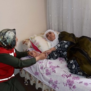 Evde Bakım Yardımı ödemeleri hak sahiplerinin hesaplarına yatırılmaya başlandı - fotoğraf 1