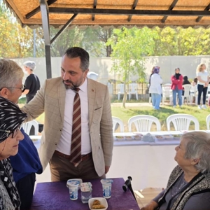 Geçmişten Geleceğe Uzanan Köprü: Büyüklerimiz ve Gençlerimiz Buluştu  - fotoğraf 3