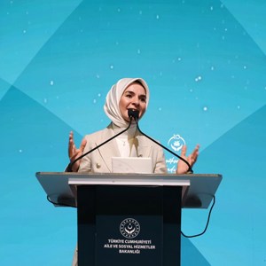 Bakanımız Göktaş, "Yükselen Kadınlar: Kendi İşim, Benim İzim" programında konuştu: - fotoğraf 7