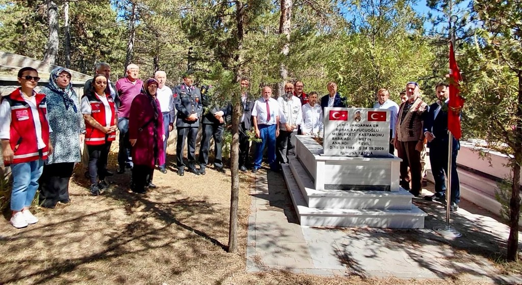 Aziz Şehidimiz Jandarma Er Burak Kapucuoğlu Dualarla Anıldı