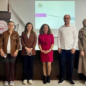 II. Ulusal Otizm Eylem Planı Kapsamında Eğitim Programı Gerçekleştirildi - fotoğraf 3
