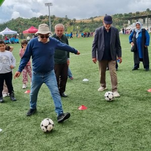 Kıymetli Büyüklerimiz ile Birlikte Spor ve Eğlence Dolu Bir Gün - fotoğraf 7