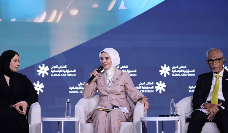 Bakanımız Mahinur Özdemir Göktaş Riyad’da Uluslararası Sosyal Sorumluluk Forumu’nda konuştu: