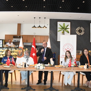 Dünya Kız Çocukları Günü Kapsamında Kahvaltı Etkinliği Düzenlendi - fotoğraf 1