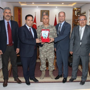 Tugay Komutanlığımıza Başsağlığı Ziyaretinde Bulunduk. - fotoğraf 2