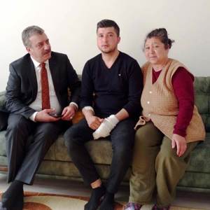 İl Müdürümüz Zeynel Abidin Koç Suriye’nin İdlib Kentinde Yaralanan Askerlerimizi Ziyaret Etti - fotoğraf 3