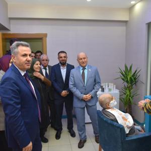Valimiz Sayın Süleyman Elban Kuaför Salonunun Açılışını Yaptı - fotoğraf 4