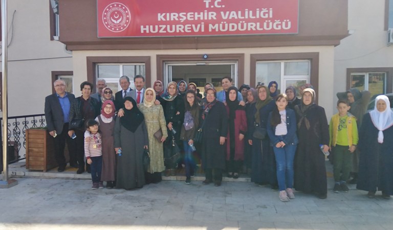 Kırşehir Huzurevinde 8 Mart Dünya Kadınlar Günü kutlandı.